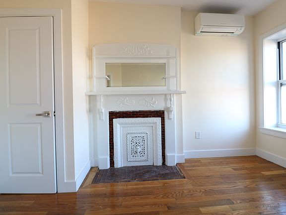 5th image of 471 Macdonough St #17X