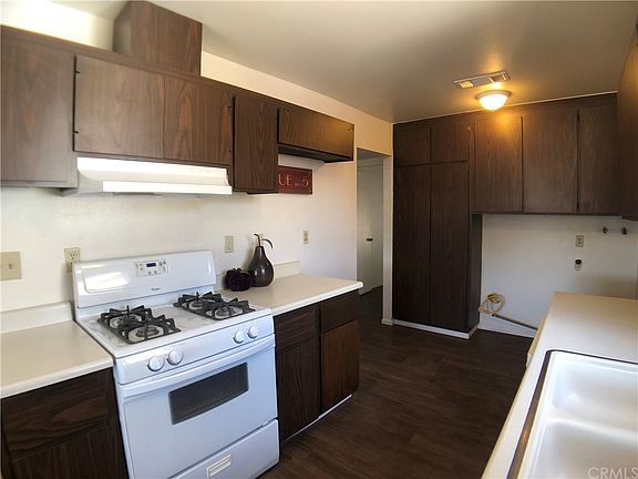 5th image of 2136 San Padre Ave
