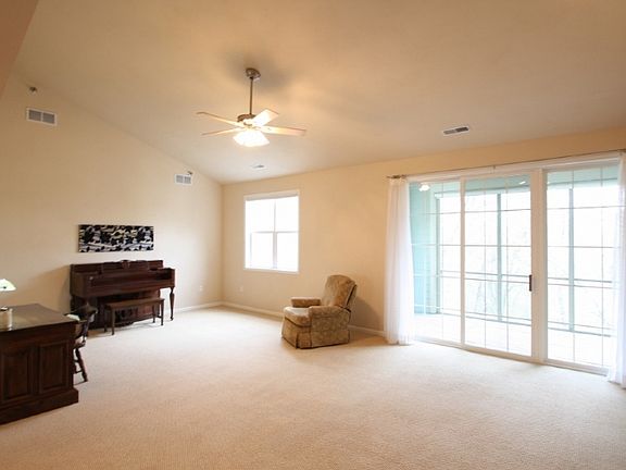 2nd image of 5490 Caddis Bnd APT 301