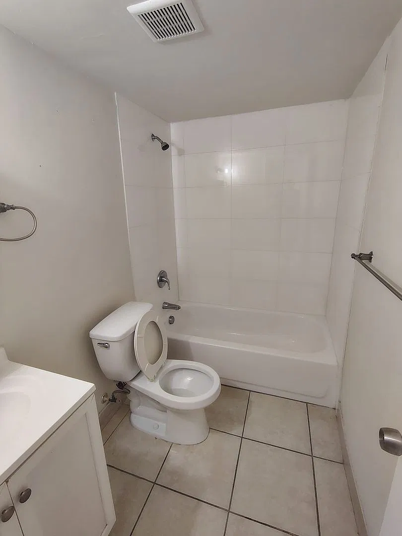 Penta Invest LLC — Photo 3