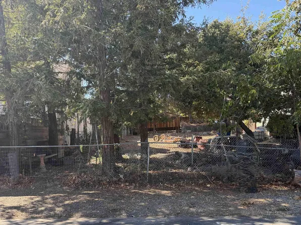 1341 Veale Ave, Martinez, CA 94553