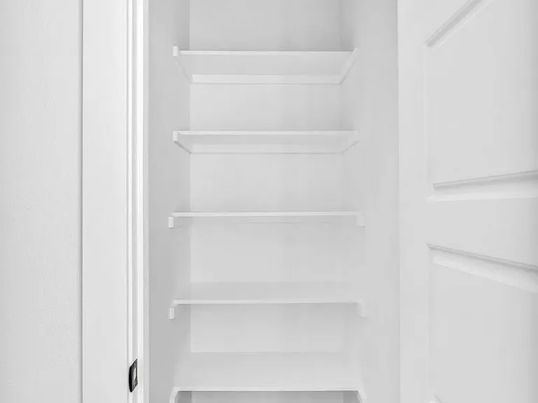 1006 E Marble St — Photo 24