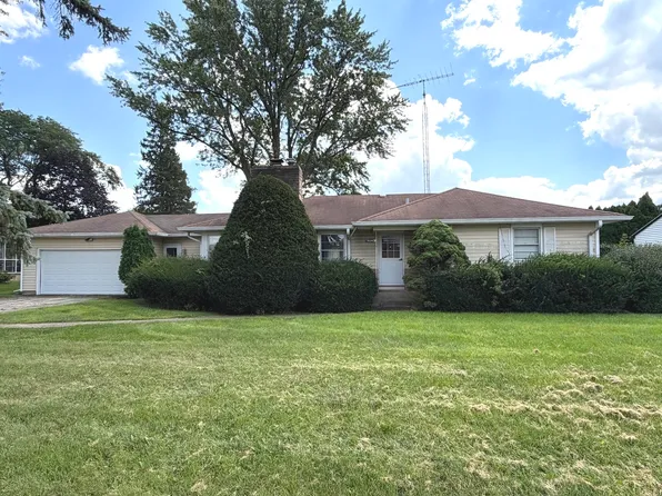 634 Barrington Ave, East Dundee, IL 60118
