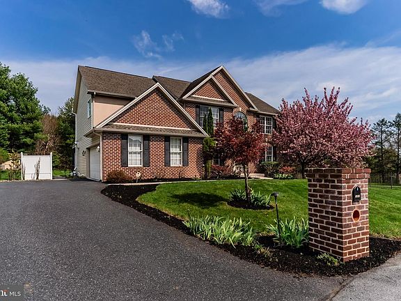 3rd image of 1517 Smokehouse Ln