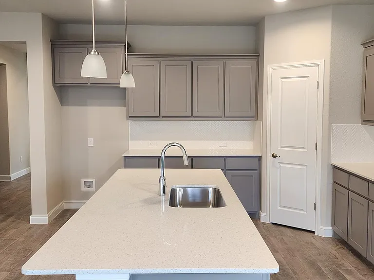 1029 Kirkham Way — Photo 13