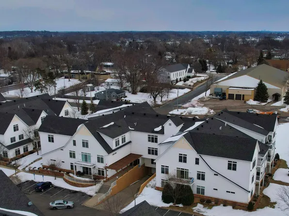 2150 Old School Rd APT 258, Mound, MN 55364