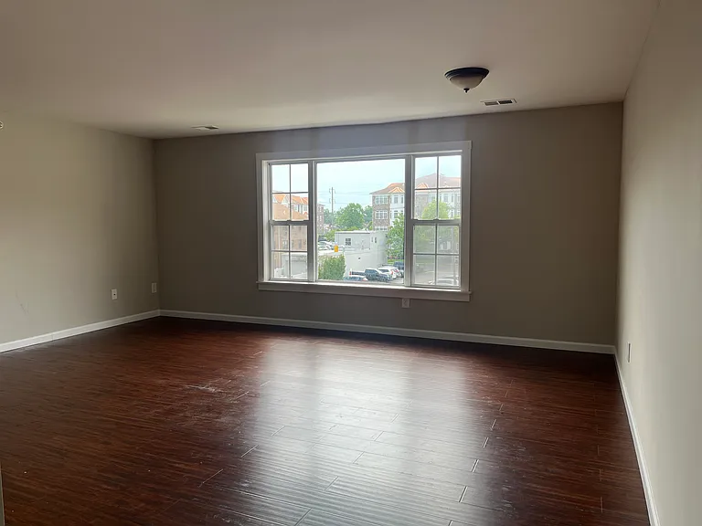 Hilton Gardens, LLC — Photo 6