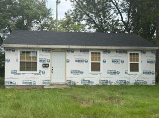 1135 Floyd St, Gary, IN 46403