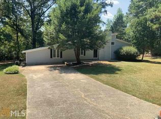 70 Twelve Springs Dr, Newnan, GA 30263
