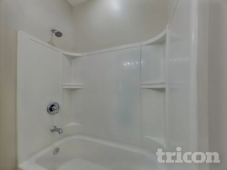 3088 Holly Grove Ln — Photo 15