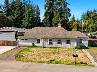 675 SW Parkside Dr, Mill City, OR 97360