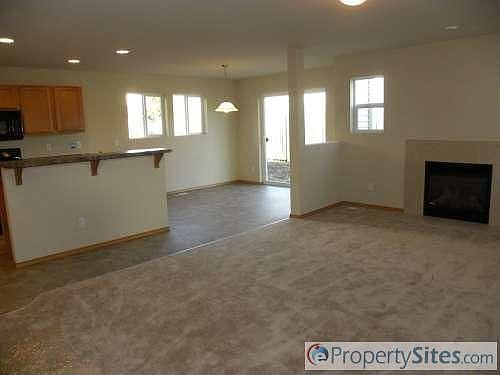 3rd image of 17907 36th Ave E