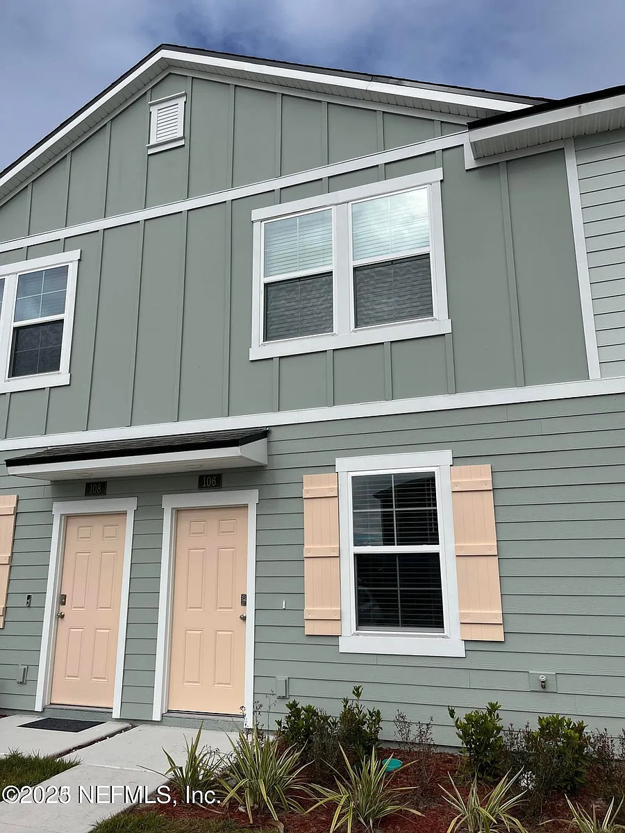 Building Photo - 106 Whispering Brook Dr