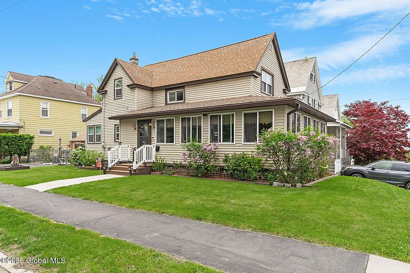 3rd image of 1841 Lenox Road