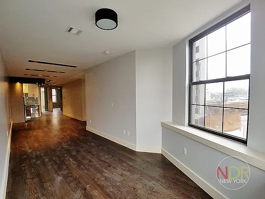 Rented by Next Door Realty NYC | media 13