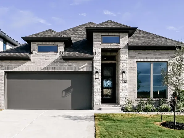 3917 Melody Rd, Lockhart, TX 78644