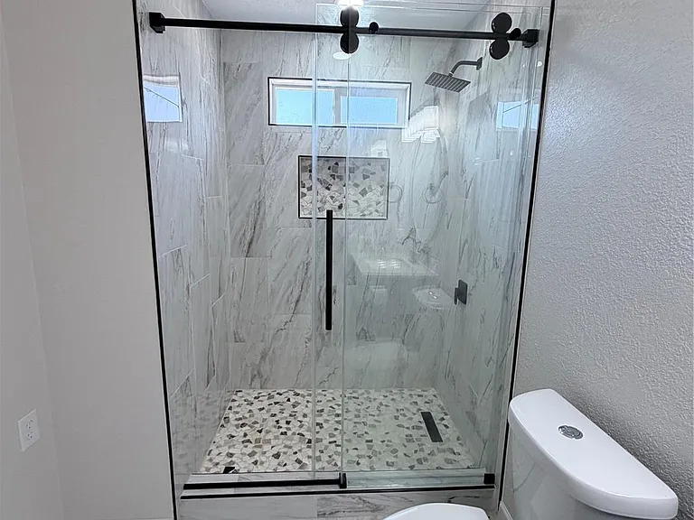 2915 Creston Dr — Photo 22