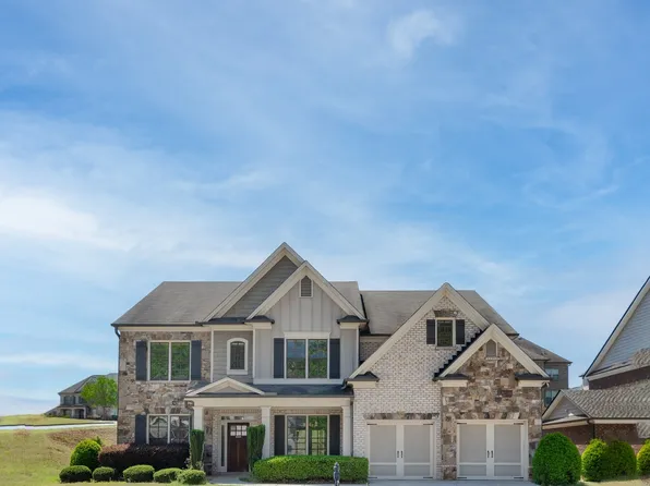 1143 Garner Creek Dr SW, Lilburn, GA 30047