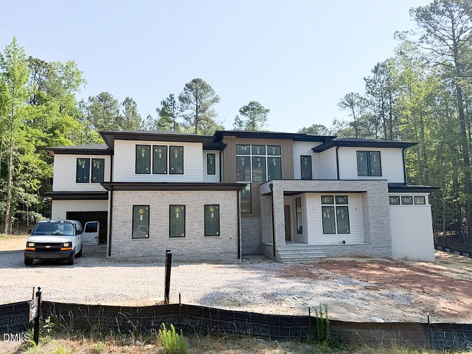 1st image of 6820 Brixley Cir
