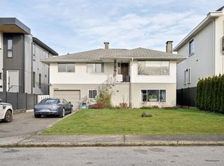 328 E 18th St, North Vancouver, BC
