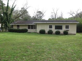 2210 Schley Ave, Albany, GA 31707