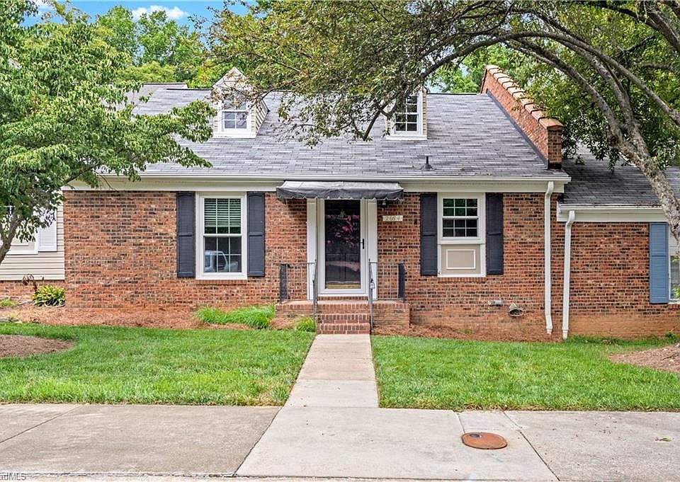 1st image of 2664 Saint Johns Pl