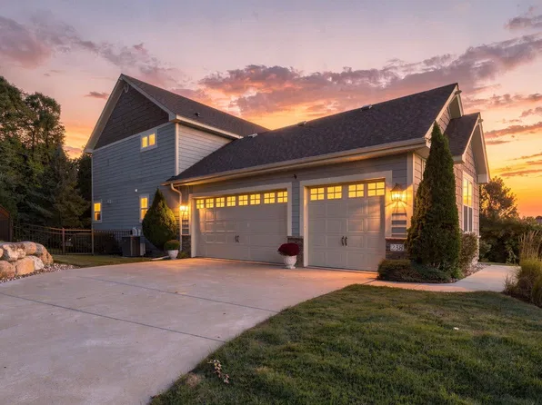 2388 Highover Trl, Chanhassen, MN 55317