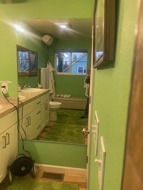 1 bed, 800 sqft, $1,800 — Photo 2