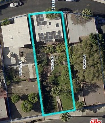 Street-to-street lot