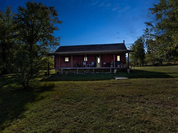 524 State Highway 599, Jeffersonville, KY 40337