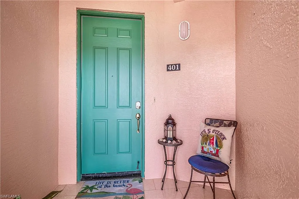 3 bed, 2.0 bath, 1633 sqft, $9,000 — Photo 2