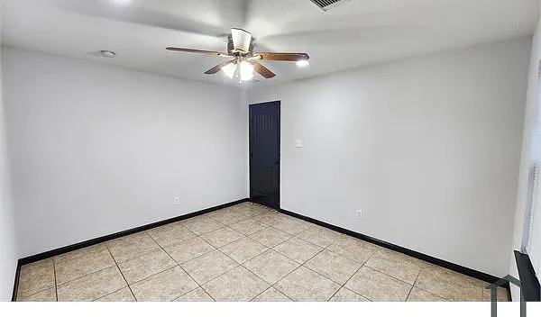 3914 Brighton Springs Ln — Photo 6