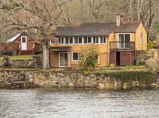 24 Echo Point Road, Guilford, CT 06437