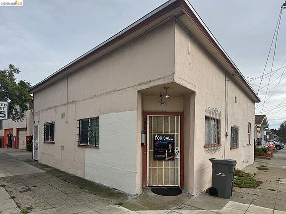 2nd image of 2612 38th Ave