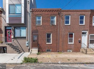 2560 Tulip St, Philadelphia, PA 19125