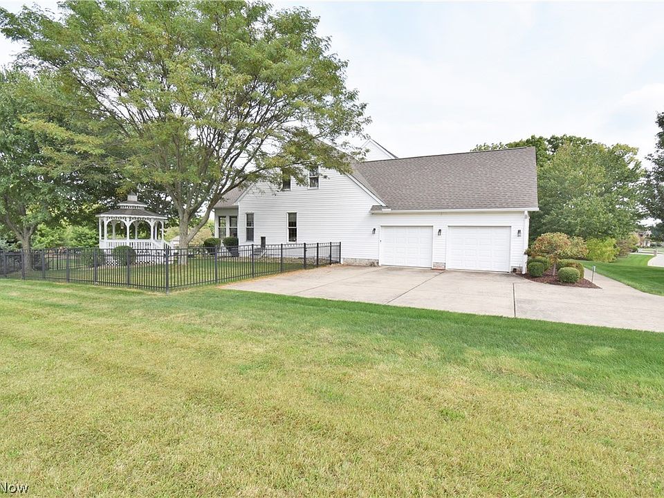 8479 Ivy Hill Dr, Poland, OH 44514 Zillow