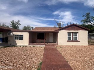8405 Pinon St, El Paso, TX 79907