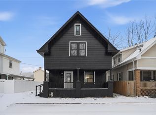 705 4th St, New Brighton, PA 15066