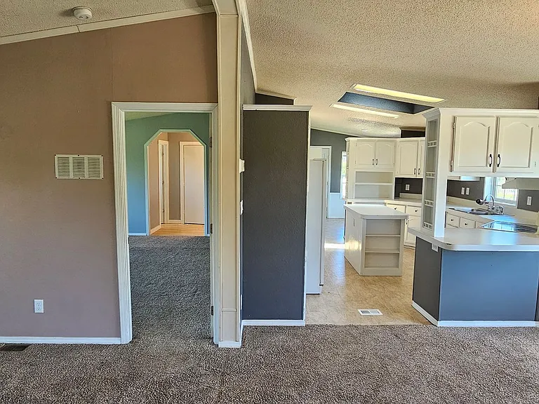 510 S Circle Dr — Photo 12