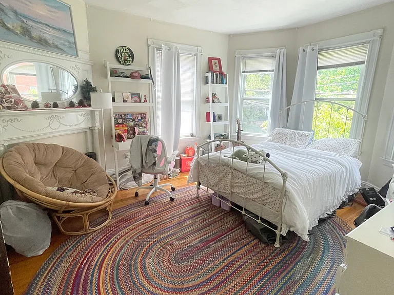 83 Beacon St #2 — Photo 2