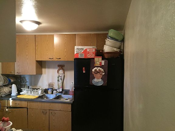 5th image of 1385 E 51st St