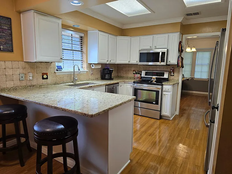 6314 Ramsgate Cir — Photo 4