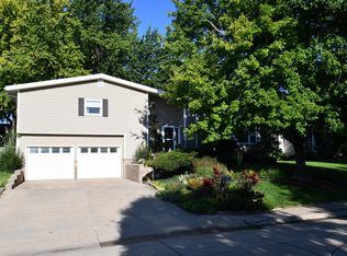 4204 Indian Rd, Kearney, NE 68847
