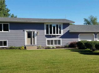 46494 Inca Dr, Hartford, SD 57033