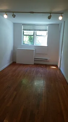 Rented by Sky Management | media 19