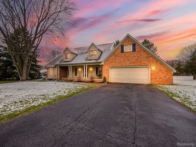 2642 Ripple Way, White Lake, MI, 48383