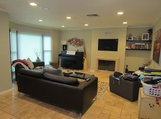 5721 Ranchito Ave, Van Nuys, CA 91401