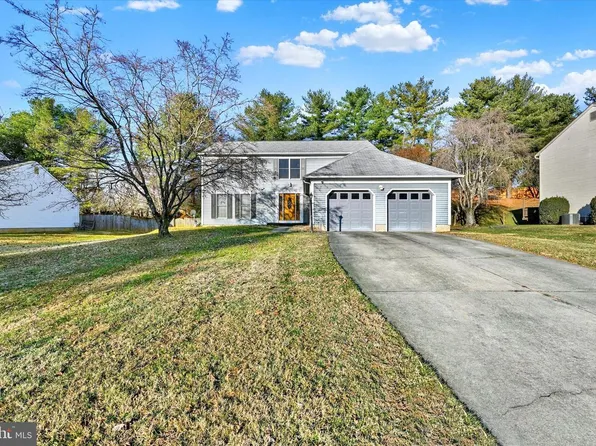 12204 Woodelves Dr, Owings Mills, MD 21117