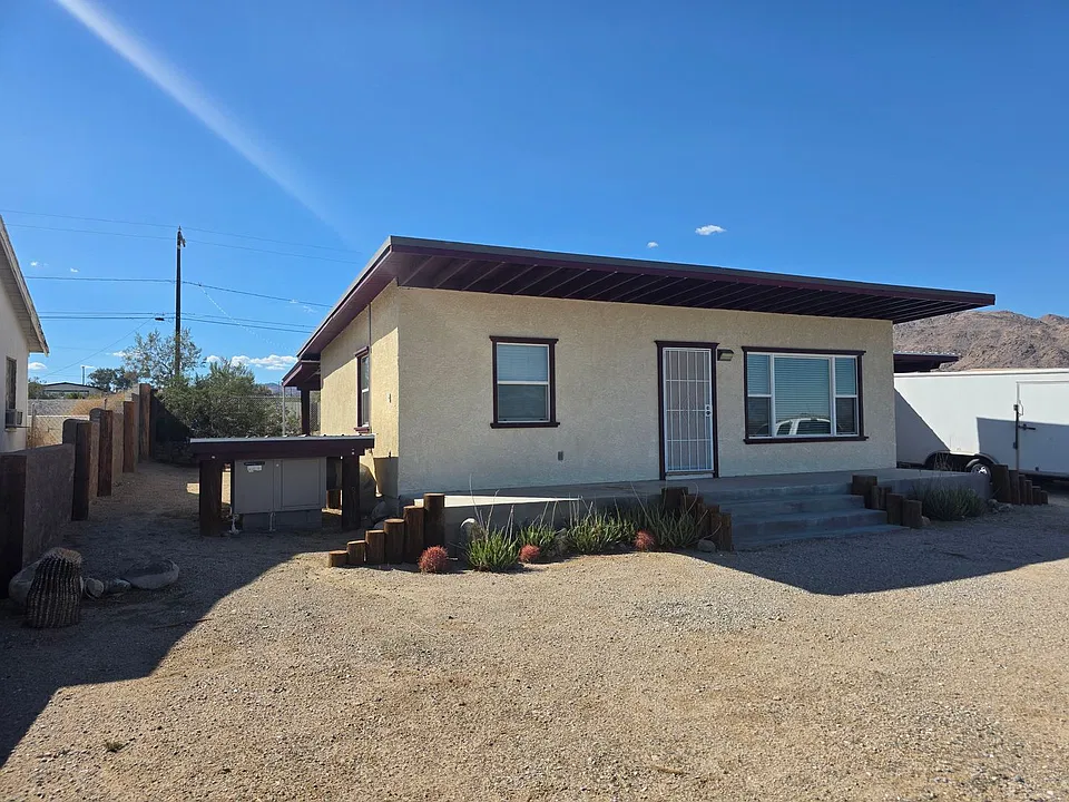 74655 Alta Loma Dr