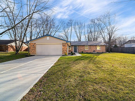2nd image of 1100 Stillcreek Dr